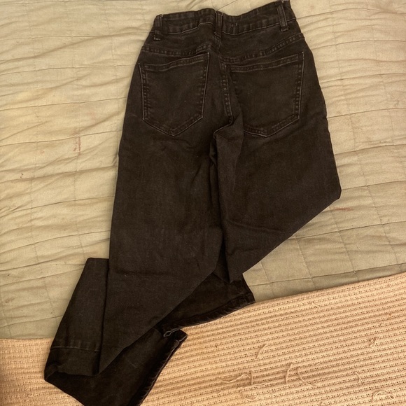 Cotton On black stretch straight leg Jeans size 2 - Picture 2 of 2